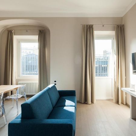 Easyhomes-Duomo Suites & Apartments Милано Екстериор снимка
